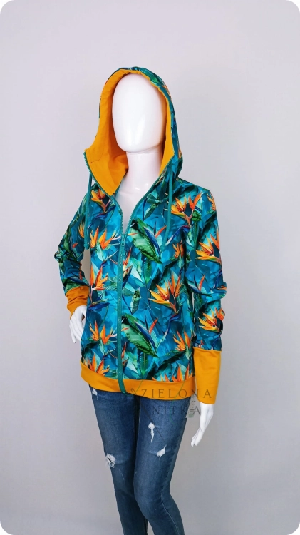 Bluza damska na zamek z kapturem STRELICJE