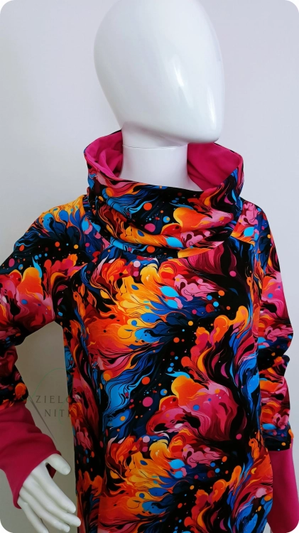 Bluza damska z kominem KOLOROWA EKSPRESJA