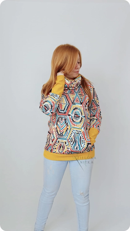 BLUZA DAMSKA Z KOMINEM