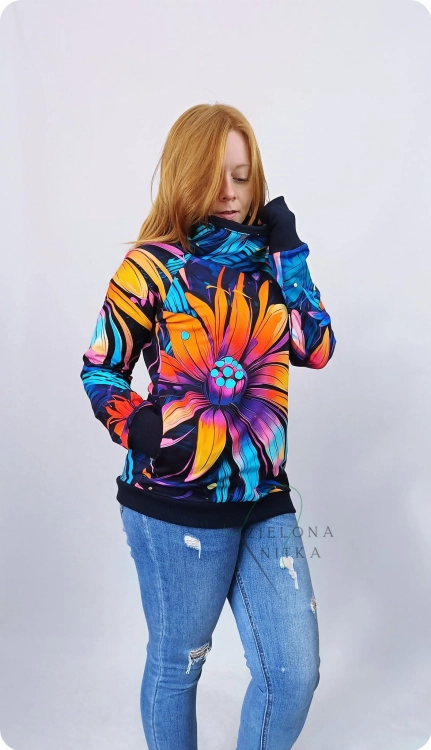 BLUZA DAMSKA WIOLA HYPNOTIC z kominem