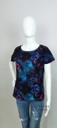 T-shirt damski DORA OGRÓD NOCĄ