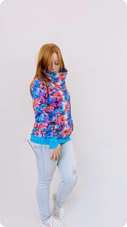 Bluza damska z kominem WIOLA LILIE