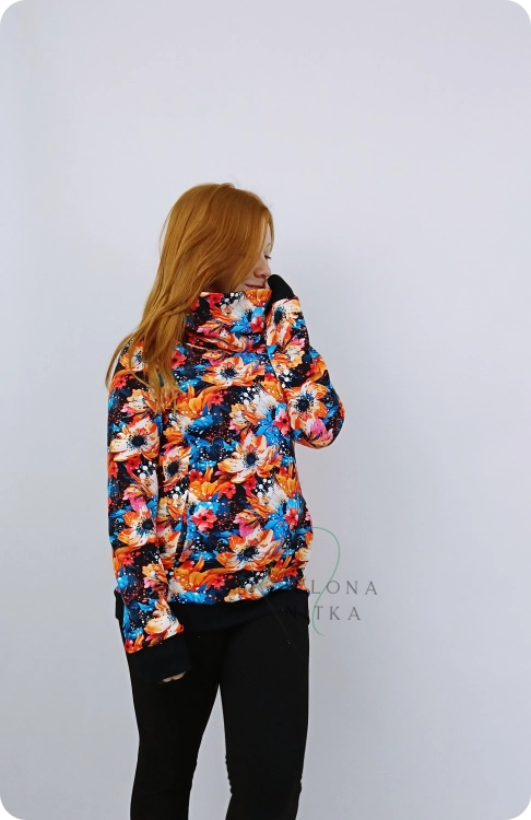 Bluza damska z kominem MALOWANE KWIATY ROZM S